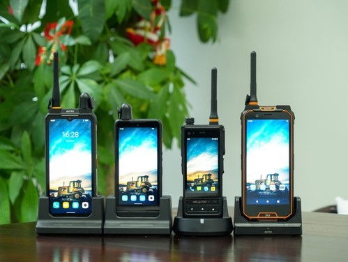 遨游通訊發布四款單北斗應用智能終端，賦能危險作業與應急救援高精度定位新未來